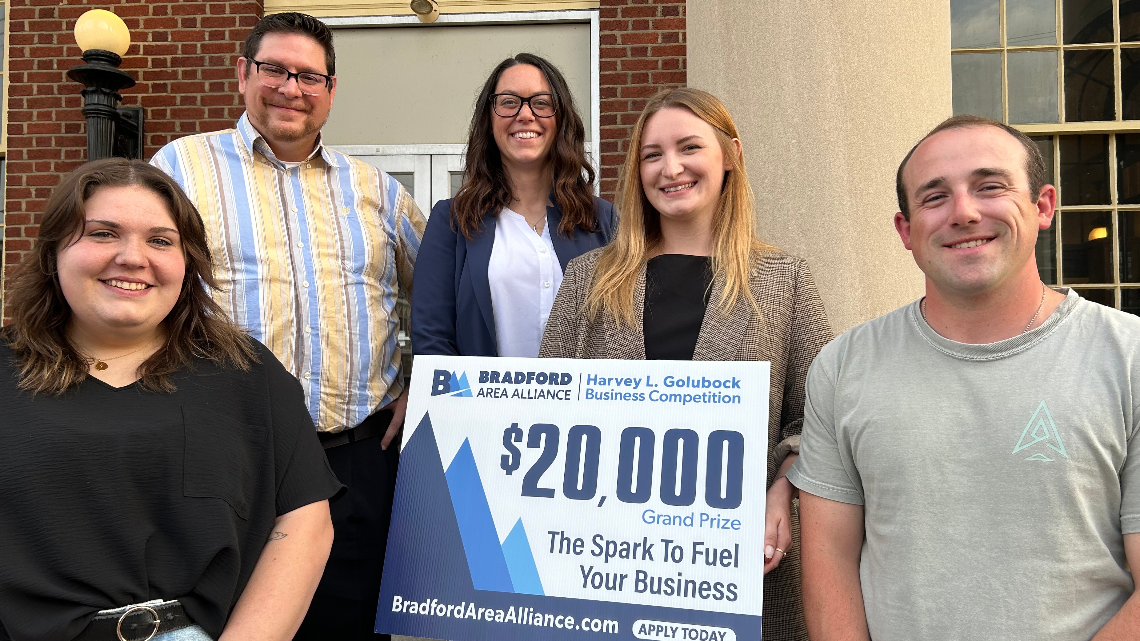 Harvey L. Golubock Business Competition Announces Finalists Image